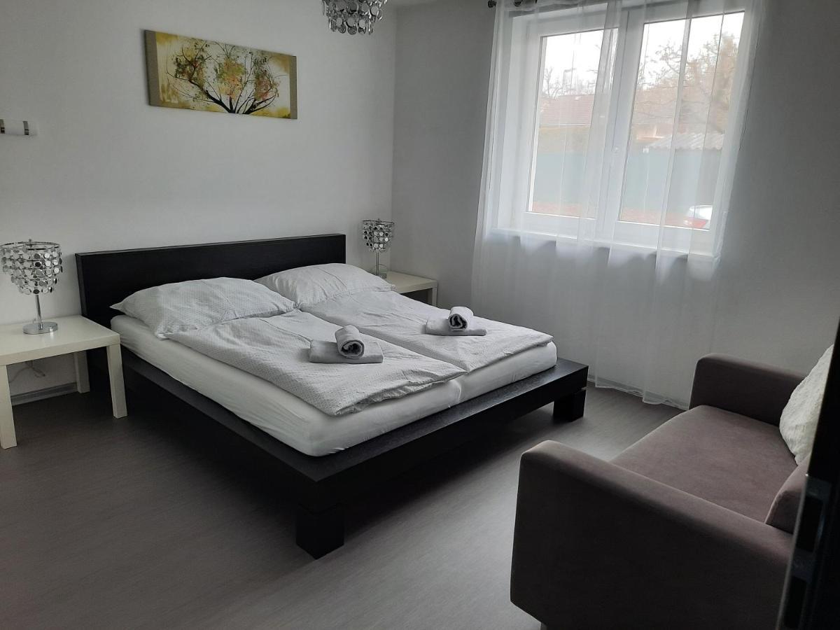 Apartman Ela Villa Skalna ภายนอก รูปภาพ