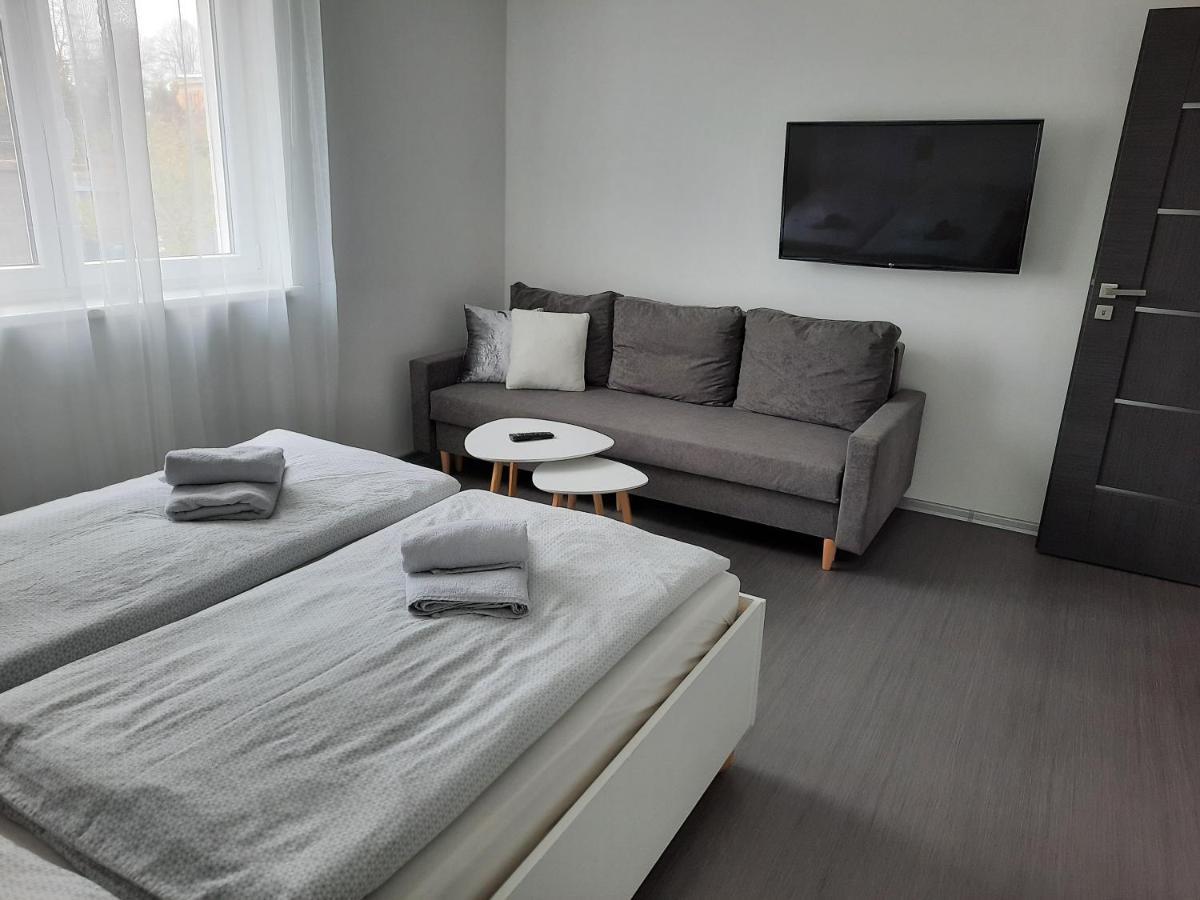 Apartman Ela Villa Skalna ภายนอก รูปภาพ