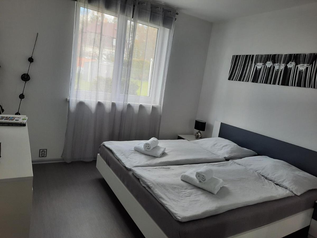 Apartman Ela Villa Skalna ภายนอก รูปภาพ